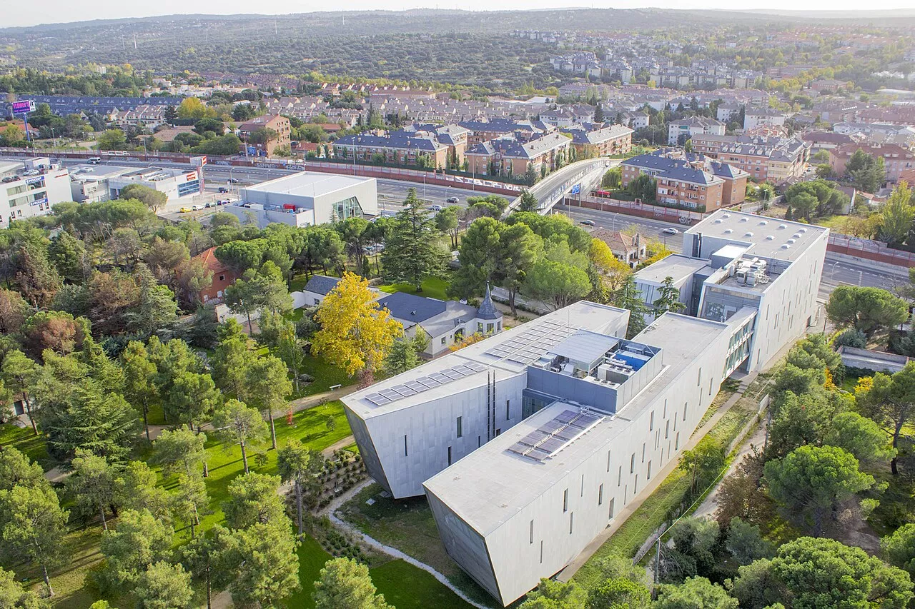 Онлайн-освіта в Іспанії: університети, спеціальності та вступ для іноземців