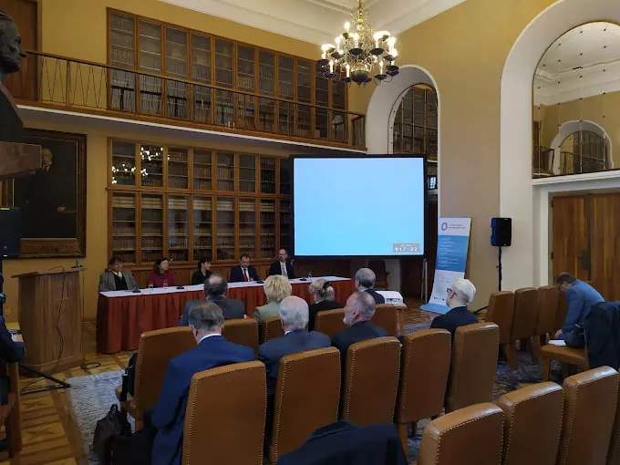 Карлів університет у Празі: вступ, спеціальності та вартість для українців