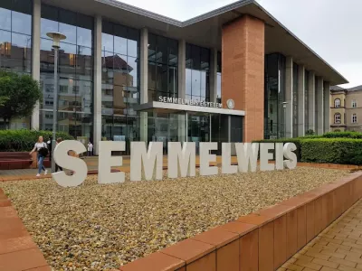 Semmelweis University Budapest — вступ, вартість навчання та рейтинг 