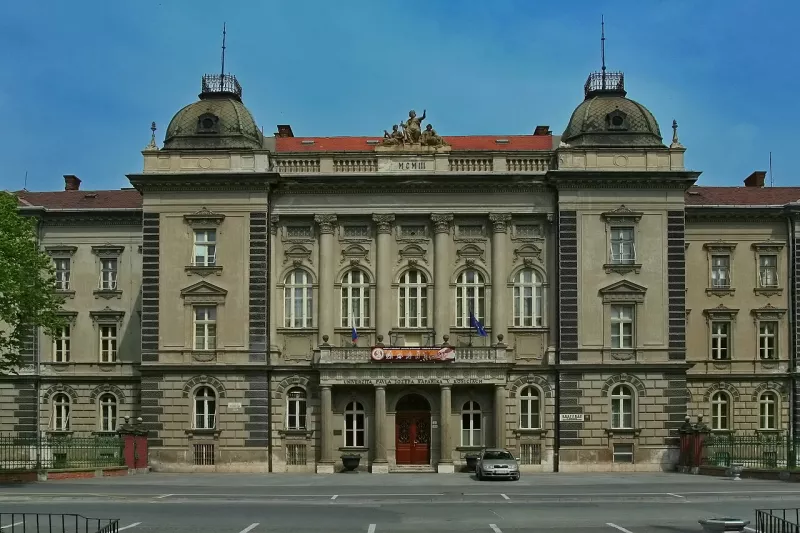Університет імені Шафарика у Кошице (UPJŠ): медицина і природничі науки
